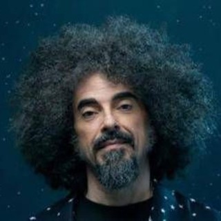 Caparezza: "L'arte contagia, la politica polarizza. Solidarietà ad autotrasportatori e lavoratori"