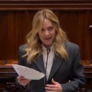 Meloni frena l'applauso in Aula durante l'iinformativa: "E' ancora lunga, regà"