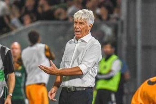 Genoa-Roma 2-1, Gasperini non ci sta: "Il Var non ha visto rigore su Koné? Cambiasse mestiere"