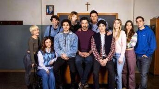 'Un professore 3', stasera il gran finale. Gassmann: "Grazie dell'affetto per Dante" 'Un professore 3', stasera il gran finale. Gassmann: "Grazie dell'affetto per Dante"