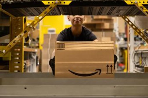 Lavoro: Amazon-Swg, 58% italiani favorevole a donare ferie a colleghi in difficoltà Lavoro: Amazon-Swg, 58% italiani favorevole a donare ferie a colleghi in difficoltà