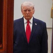 Trump e il checkup, il presidente cancella i dubbi: "E' tutto perfetto" Trump e il checkup, il presidente cancella i dubbi: "E' tutto perfetto"