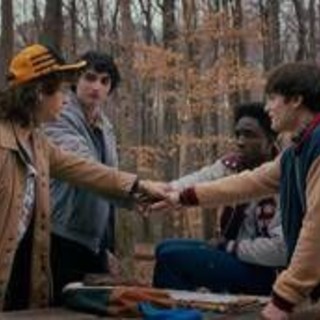 'Stranger Things', è ora del gran finale. Il cast: "L'eredità della serie è la magia dell'infanzia" 'Stranger Things', è ora del gran finale. Il cast: "L'eredità della serie è la magia dell'infanzia"
