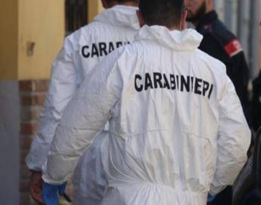 Tragedia a Benevento, uccide i due fratelli nel ristorante di famiglia e poi si suicida Tragedia a Benevento, uccide i due fratelli nel ristorante di famiglia e poi si suicida