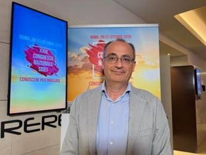 Farmaci, ematologo Tosetto: "Anticoagulanti in anziano, serve bilancio rischio-beneficio" Farmaci, ematologo Tosetto: "Anticoagulanti in anziano, serve bilancio rischio-beneficio"
