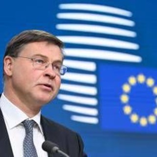 Ue, Dombrovskis: "Esamineremo a fondo le richieste di Italia e Grecia, no a nuove forme di flessibilità" Ue, Dombrovskis: "Esamineremo a fondo le richieste di Italia e Grecia, no a nuove forme di flessibilità"