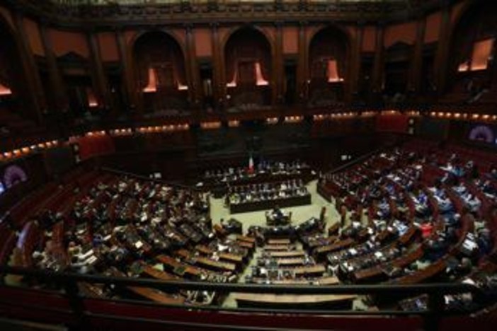 Legge elettorale, intesa sul voto dei fuorisede ma nodi restano nel centrodestra. FdI: "In aula mai divisi" Legge elettorale, intesa sul voto dei fuorisede ma nodi restano nel centrodestra. FdI: "In aula mai divisi"