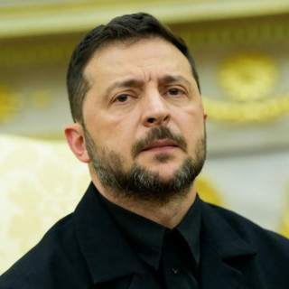 Scandalo corruzione in Ucraina, Zelensky licenzia il suo Capo di gabinetto