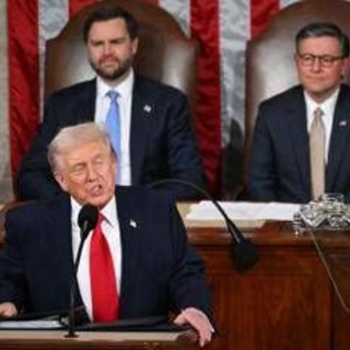 Trump: "America è tornata, questa è età dell'oro"