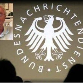 Germania, arrestato per sospetto spionaggio ex capo dell'intelligence tedesca Hanning Germania, arrestato per sospetto spionaggio ex capo dell'intelligence tedesca Hanning
