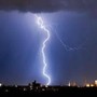 Dalla paralisi all'infarto: cosa accade se si è colpiti da un fulmine Dalla paralisi all'infarto: cosa accade se si è colpiti da un fulmine