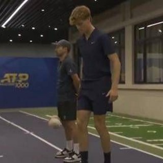 Sinner solito fenomeno anche con... il pallone: che numeri prima del match con Griekspoor Sinner solito fenomeno anche con... il pallone: che numeri prima del match con Griekspoor