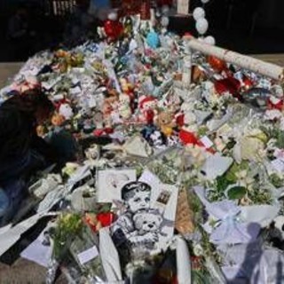 Bimbo morto dopo trapianto, gli esperti: "Non ci fu sufficiente comunicazione tra le equipe di espianto e impianto" Bimbo morto dopo trapianto, gli esperti: "Non ci fu sufficiente comunicazione tra le equipe di espianto e impianto"