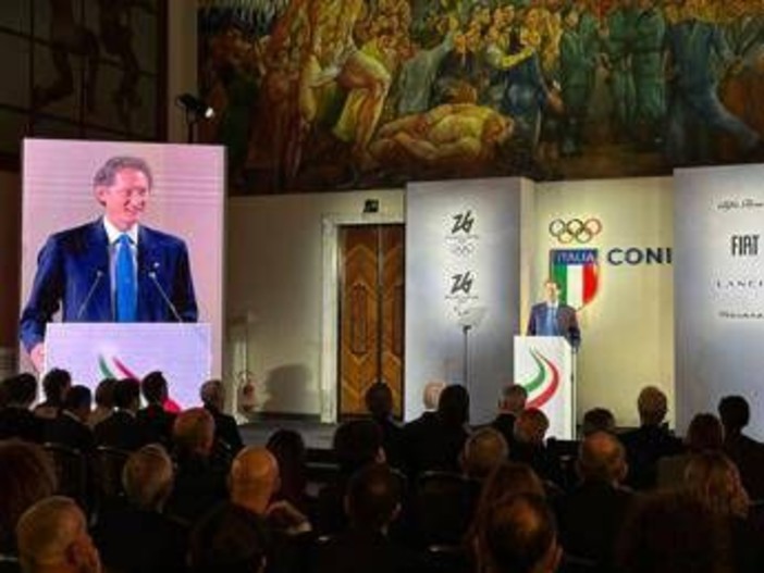 F1, Elkann: "Brasile delusione, piloti si concentrino a guidare e parlino meno" F1, Elkann: "Brasile delusione, piloti si concentrino a guidare e parlino meno"