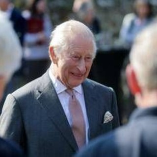 Carlo e Camilla in Galles, Pasqua nel luogo simbolo di William e Kate Carlo e Camilla in Galles, Pasqua nel luogo simbolo di William e Kate