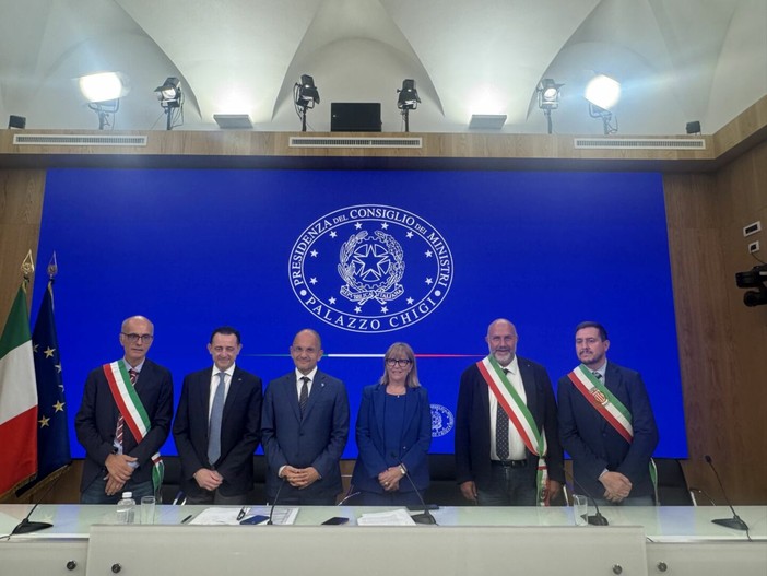 Cdm vara decreto-legge Campi Flegrei e nuove misure per il Sisma 2016 Cdm vara decreto-legge Campi Flegrei e nuove misure per il Sisma 2016