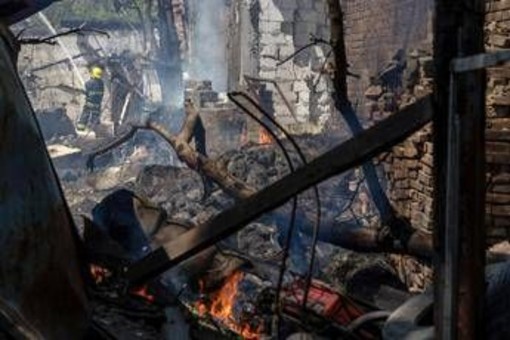 Ancora massicci raid russi sull'Ucraina, esplosioni da Kiev e Leopoli Ancora massicci raid russi sull'Ucraina, esplosioni da Kiev e Leopoli