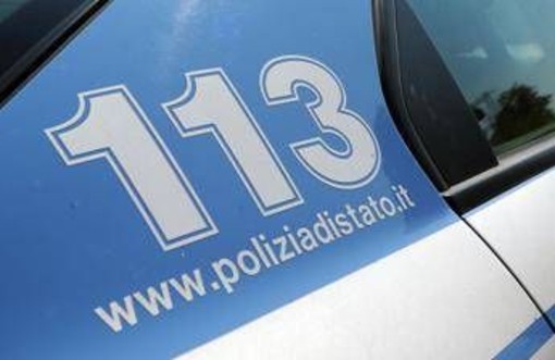 Taranto, bimba di due anni muore investita da auto in retromarcia Taranto, bimba di due anni muore investita da auto in retromarcia