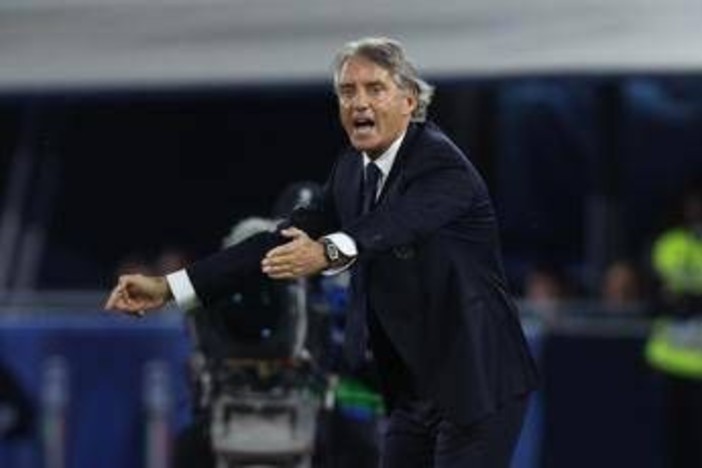 Mancini: "Bravi a riprendere la partita, bilancio più che positivo" Mancini: "Bravi a riprendere la partita, bilancio più che positivo"