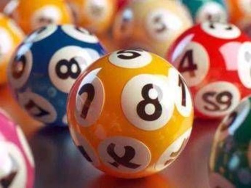 SuperEnalotto, estrazione e numeri vincenti di oggi 8 agosto: a Melfi centrato il 5+1 da 650mila euro