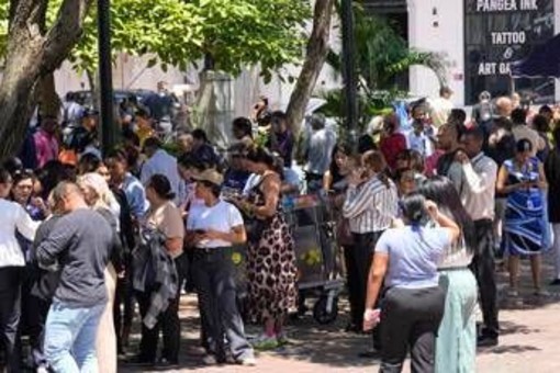 Panama, terremoto di magnitudo 7.6: scatta l'allerta tsunami Panama, terremoto di magnitudo 7.6: scatta l'allerta tsunami
