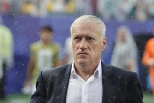 Mondiali, Deschamps torna in Francia: morta la madre del ct dei Bleus