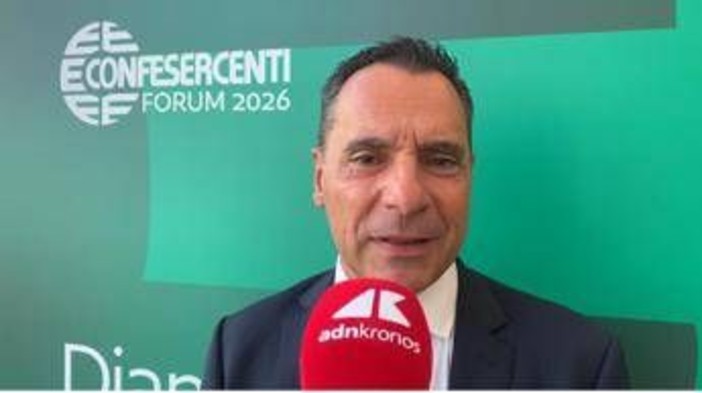 Gronchi (Confesercenti): "Basta desertificazione economia, ecco le proposte per il futuro di imprese e città" Gronchi (Confesercenti): "Basta desertificazione economia, ecco le proposte per il futuro di imprese e città"