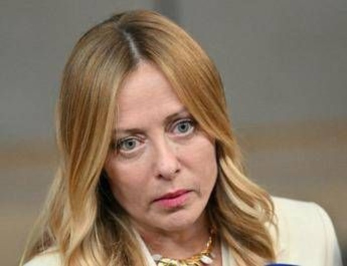 Ue, Meloni: "Non può rispondere a sfide industria aggiungendo costi" Ue, Meloni: "Non può rispondere a sfide industria aggiungendo costi"
