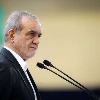 Iran, Pezeshkian “Non abbandoneremo i libanesi”