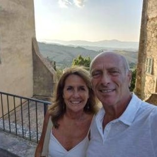 Massimo Caputi, morta la moglie Roberta: "Eri la mia stella polare" Massimo Caputi, morta la moglie Roberta: "Eri la mia stella polare"