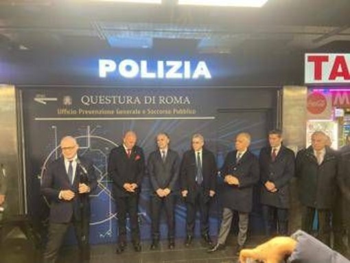 Roma, alla stazione Termini primo ufficio PolMetro, inaugurazione con Piantedosi Roma, alla stazione Termini primo ufficio PolMetro, inaugurazione con Piantedosi