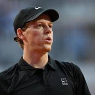 Roland Garros, allerta gialla a Parigi: il caldo vero avversario di Sinner Roland Garros, allerta gialla a Parigi: il caldo vero avversario di Sinner