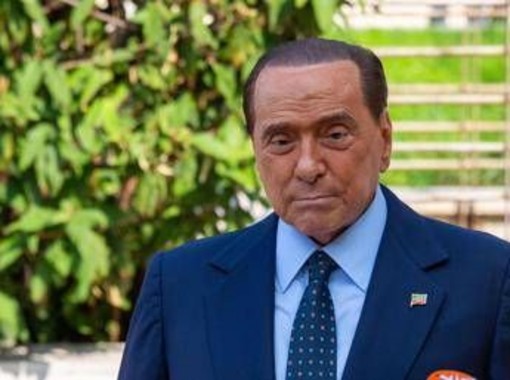 Berlusconi, il ricordo dei figli a 2 anni dalla morte: oggi messa nella cappella di Arcore Berlusconi, il ricordo dei figli a 2 anni dalla morte: oggi messa nella cappella di Arcore
