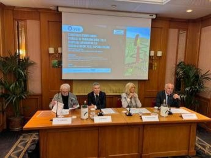 Psoriasi per oltre 1,5 mln italiani, campagna per accesso a diagnosi e terapie Psoriasi per oltre 1,5 mln italiani, campagna per accesso a diagnosi e terapie