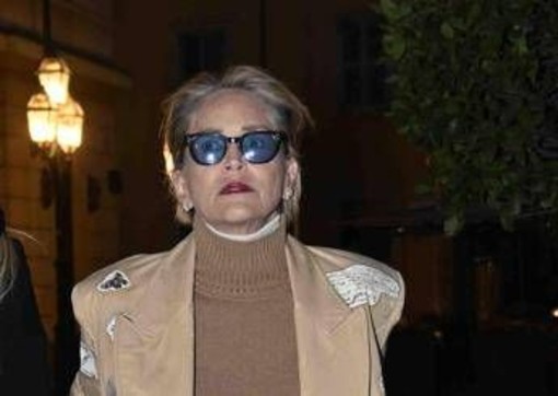 Sharon Stone piange il fratello Michael, l'attore è morto dopo una lunga malattia