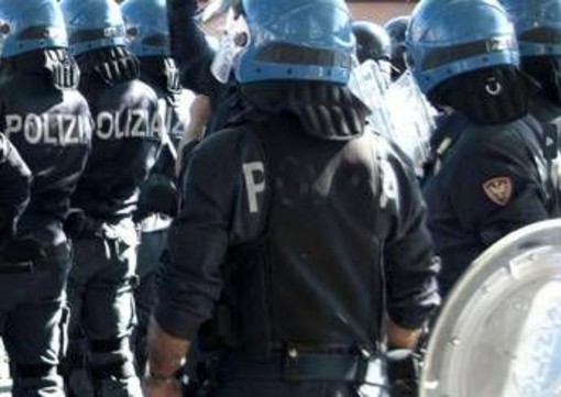 Manifestazioni 24 ottobre, Movimento 17 ottobre cambia le piazze: "Le diremo all'ultimo". Allerta in diverse città Manifestazioni 24 ottobre, Movimento 17 ottobre cambia le piazze: "Le diremo all'ultimo". Allerta in diverse città