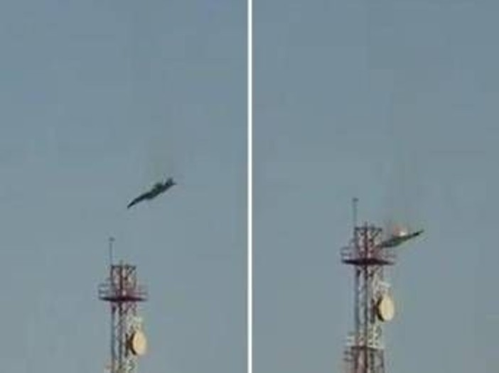 "Caccia Usa precipitano in Kuwait", il giallo degli aerei caduti "Caccia Usa precipitano in Kuwait", il giallo degli aerei caduti