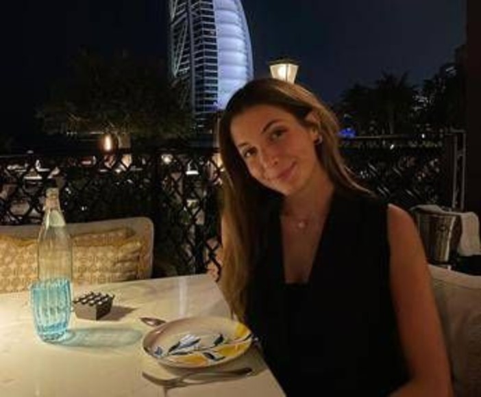 Dubai e attacchi Iran, la testimonianza di una 23enne romana: "Mai avrei pensato di sentirmi in pericolo qui"