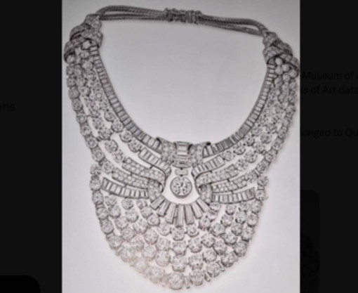 Rubata collana con 673 diamanti a Vienna: fu venduta per 4,3 milioni di dollari, caccia a due ladri Rubata collana con 673 diamanti a Vienna: fu venduta per 4,3 milioni di dollari, caccia a due ladri