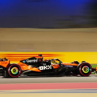Piastri conquista la pole in Qatar davanti a Norris e Verstappen