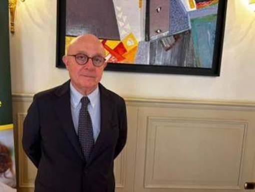 Dlbcl, ematologo Carlo-Stella: "Sopravvivenza a 3 anni del 47% con glofitamab e chemio" Dlbcl, ematologo Carlo-Stella: "Sopravvivenza a 3 anni del 47% con glofitamab e chemio"