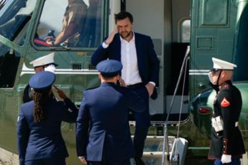 Usa-Iran, Vance è arrivato in Svizzera per i negoziati
