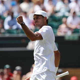 Cobolli batte De Minaur in tre set e vola ai quarti di Wimbledon