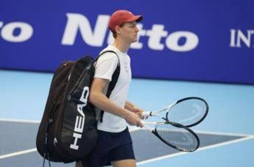 Atp Finals, marea arancione per Sinner: il pubblico 'abbraccia' Jannik prima dell'esordio a Torino Atp Finals, marea arancione per Sinner: il pubblico 'abbraccia' Jannik prima dell'esordio a Torino