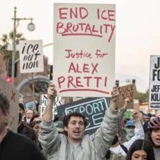 Ice nel Minnesota, Trump pronto a ridurre contingente. Attacco a Pretti: "Era agitatore" Ice nel Minnesota, Trump pronto a ridurre contingente. Attacco a Pretti: "Era agitatore"