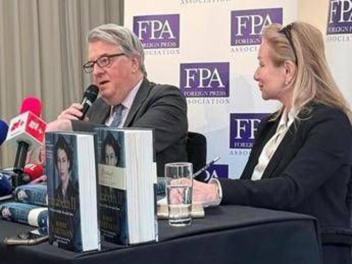 Gb, il biografo Hardman: "Elisabetta e il suo amore per l'Italia, alleato importantissimo"
