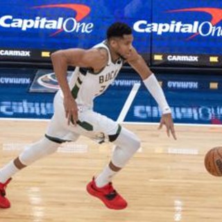 Nba, mercato si accende: Antetokoumpo lascia Milwaukee e va a Miami Nba, mercato si accende: Antetokoumpo lascia Milwaukee e va a Miami