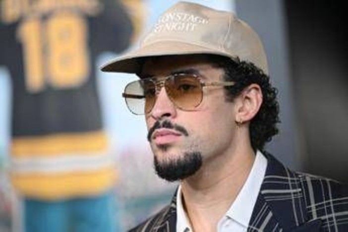 Latin Grammy, trionfa Bad Bunny: suo l'album dell'anno Latin Grammy, trionfa Bad Bunny: suo l'album dell'anno