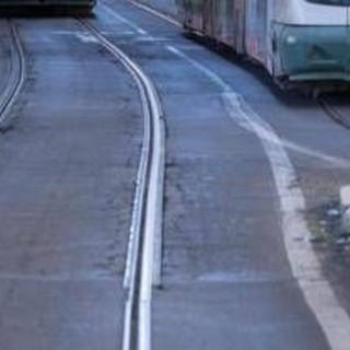 Roma, scontro fra tram sulla ferrovia Termini-Centocelle: al momento non risultano feriti Roma, scontro fra tram sulla ferrovia Termini-Centocelle: al momento non risultano feriti