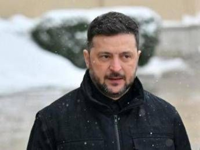 Ucraina, Zelensky: "Trilaterale con Usa e Russia probabile fra 10 giorni" Ucraina, Zelensky: "Trilaterale con Usa e Russia probabile fra 10 giorni"